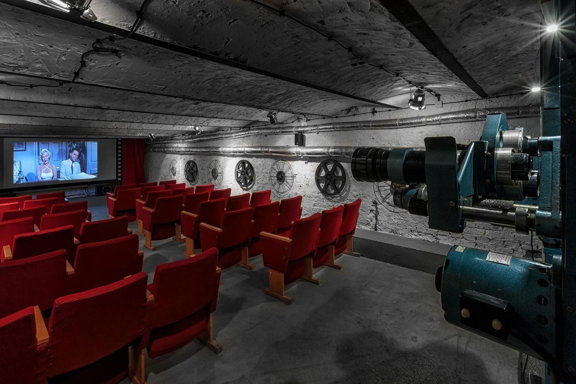 Cinema Rooms - Piotrkowska Lodz  Exterior photo